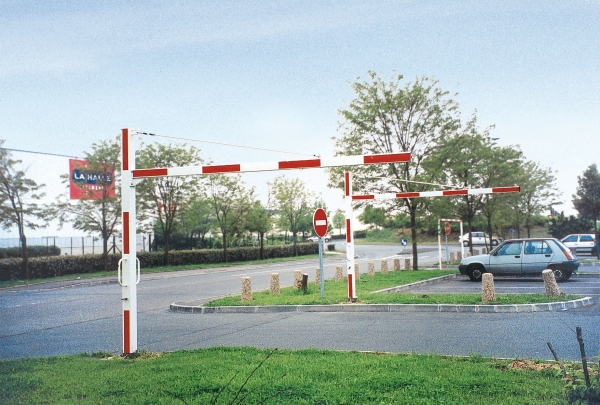 Schwenkbare Portalrahmen bis 12 Meter